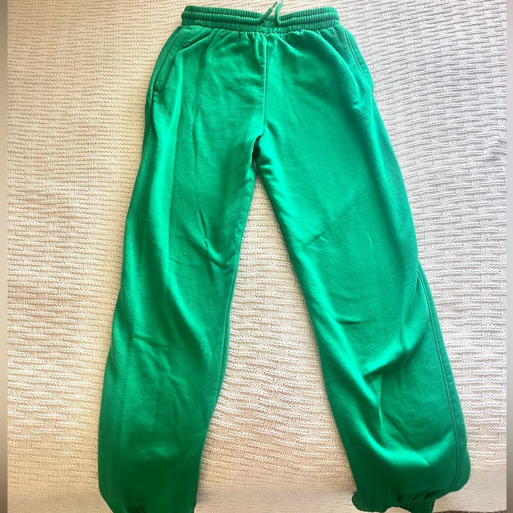 Green sweat pants 💚 Size xs!
